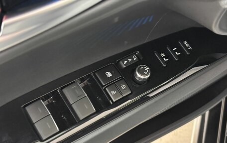 Toyota Camry, 2025 год, 4 300 000 рублей, 16 фотография