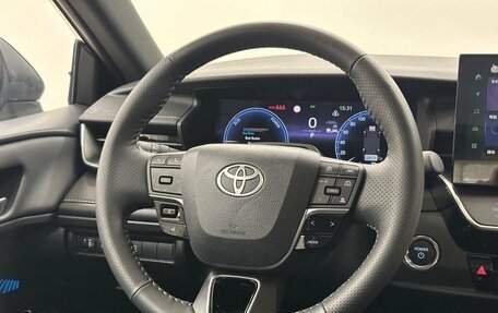 Toyota Camry, 2025 год, 4 300 000 рублей, 18 фотография