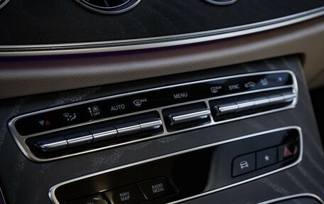 Mercedes-Benz E-Класс, 2020 год, 5 149 000 рублей, 24 фотография