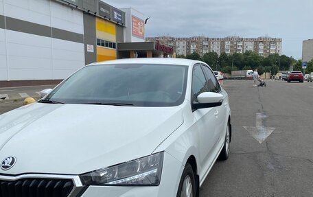 Skoda Rapid II, 2021 год, 1 800 000 рублей, 2 фотография