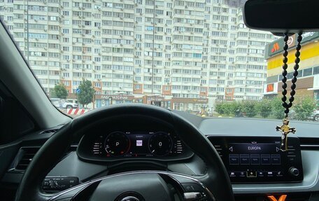 Skoda Rapid II, 2021 год, 1 800 000 рублей, 10 фотография