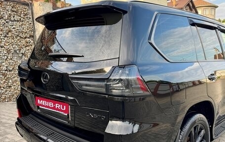 Lexus LX III, 2018 год, 9 850 000 рублей, 8 фотография
