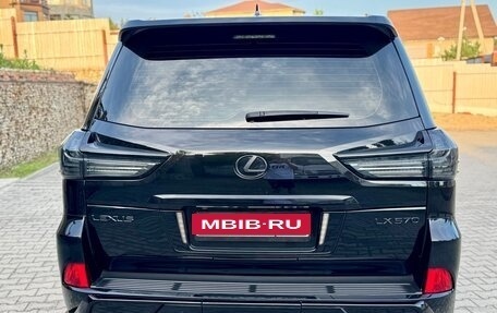 Lexus LX III, 2018 год, 9 850 000 рублей, 12 фотография