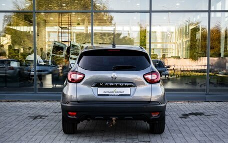 Renault Kaptur I рестайлинг, 2021 год, 1 400 000 рублей, 4 фотография