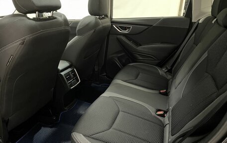 Subaru Forester, 2018 год, 2 450 000 рублей, 14 фотография