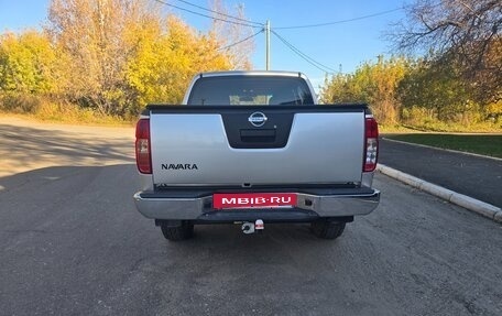 Nissan Navara (Frontier), 2008 год, 1 100 000 рублей, 9 фотография