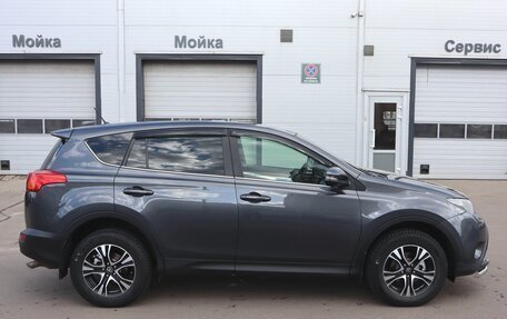 Toyota RAV4, 2013 год, 1 910 000 рублей, 2 фотография