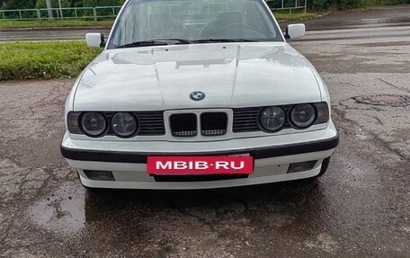 BMW 5 серия, 1991 год, 610 000 рублей, 25 фотография