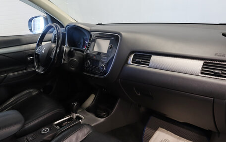 Mitsubishi Outlander III рестайлинг 3, 2012 год, 1 449 000 рублей, 19 фотография