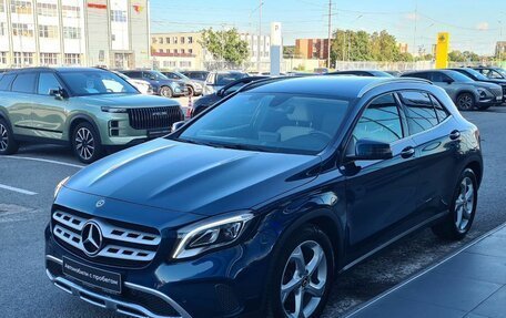 Mercedes-Benz GLA, 2019 год, 2 600 000 рублей, 3 фотография