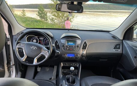 Hyundai ix35 I рестайлинг, 2014 год, 1 300 000 рублей, 3 фотография