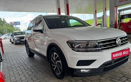 Volkswagen Tiguan II, 2018 год, 2 680 000 рублей, 3 фотография