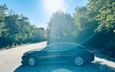 Toyota Camry, 2018 год, 2 250 000 рублей, 9 фотография