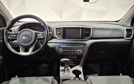 KIA Sportage IV рестайлинг, 2019 год, 2 300 000 рублей, 9 фотография