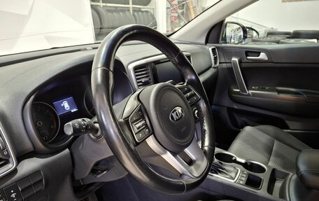 KIA Sportage IV рестайлинг, 2019 год, 2 300 000 рублей, 25 фотография