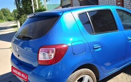 Renault Sandero II рестайлинг, 2016 год, 750 000 рублей, 3 фотография