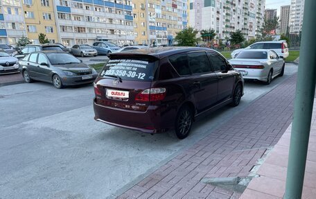 Toyota Ipsum II, 2002 год, 1 260 000 рублей, 4 фотография