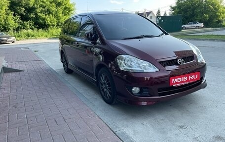 Toyota Ipsum II, 2002 год, 1 260 000 рублей, 2 фотография