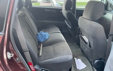 Toyota Ipsum II, 2002 год, 1 260 000 рублей, 24 фотография