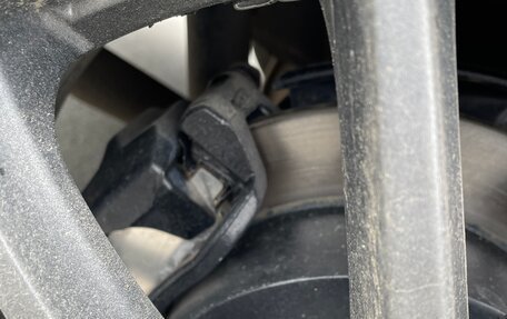 Toyota Ipsum II, 2002 год, 1 260 000 рублей, 39 фотография