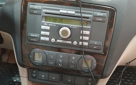 Ford Focus II рестайлинг, 2006 год, 550 000 рублей, 18 фотография