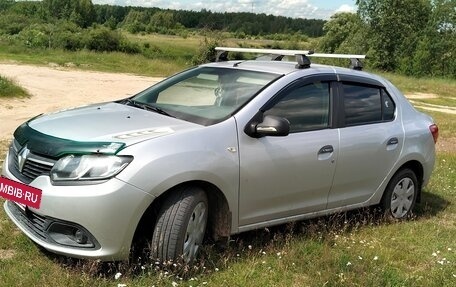 Renault Logan II, 2015 год, 480 000 рублей, 3 фотография