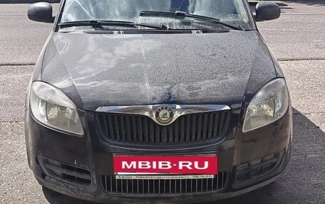 Skoda Fabia II, 2009 год, 450 000 рублей, 3 фотография
