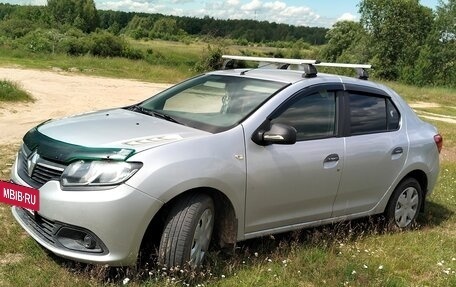Renault Logan II, 2015 год, 480 000 рублей, 4 фотография