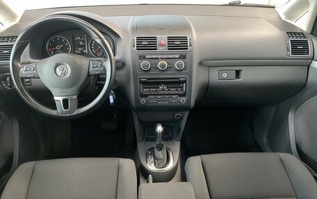 Volkswagen Touran III, 2014 год, 870 000 рублей, 10 фотография