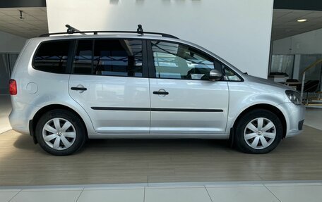 Volkswagen Touran III, 2014 год, 870 000 рублей, 7 фотография