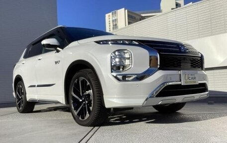 Mitsubishi Outlander, 2022 год, 2 949 000 рублей, 4 фотография