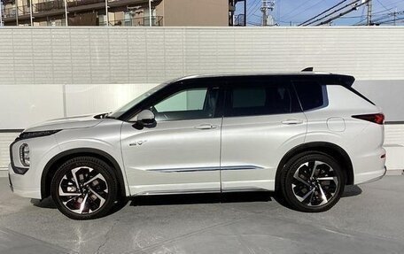 Mitsubishi Outlander, 2022 год, 2 949 000 рублей, 5 фотография
