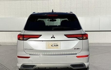 Mitsubishi Outlander, 2022 год, 2 949 000 рублей, 6 фотография