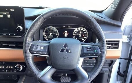 Mitsubishi Outlander, 2022 год, 2 949 000 рублей, 11 фотография