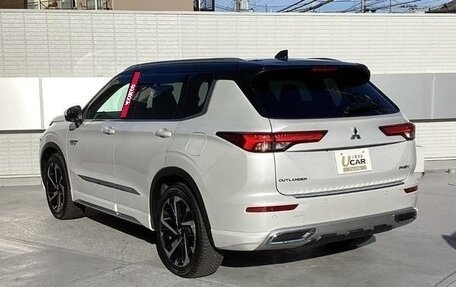 Mitsubishi Outlander, 2022 год, 2 949 000 рублей, 3 фотография
