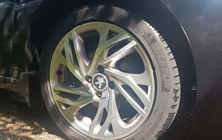 Peugeot 308 II, 2011 год, 675 000 рублей, 12 фотография