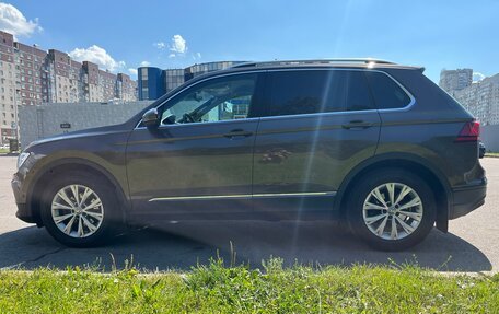 Volkswagen Tiguan II, 2017 год, 2 250 000 рублей, 3 фотография