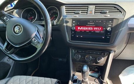 Volkswagen Tiguan II, 2017 год, 2 250 000 рублей, 12 фотография