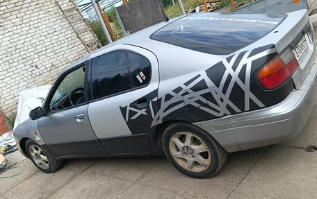 Nissan Primera II рестайлинг, 1998 год, 100 000 рублей, 2 фотография