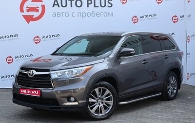 Toyota Highlander III, 2015 год, 3 099 000 рублей, 1 фотография