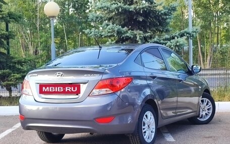 Hyundai Solaris II рестайлинг, 2013 год, 700 000 рублей, 6 фотография