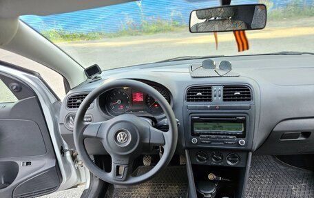 Volkswagen Polo VI (EU Market), 2013 год, 950 000 рублей, 8 фотография