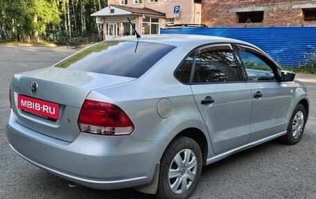 Volkswagen Polo VI (EU Market), 2013 год, 950 000 рублей, 4 фотография