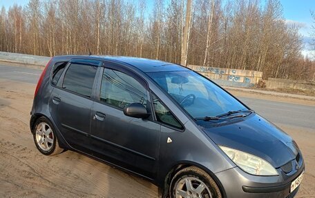 Mitsubishi Colt VI рестайлинг, 2006 год, 320 000 рублей, 3 фотография
