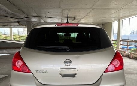 Nissan Tiida, 2010 год, 750 000 рублей, 9 фотография