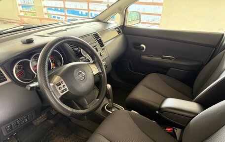 Nissan Tiida, 2010 год, 750 000 рублей, 11 фотография
