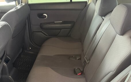 Nissan Tiida, 2010 год, 750 000 рублей, 16 фотография