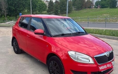 Skoda Fabia II, 2013 год, 420 000 рублей, 2 фотография
