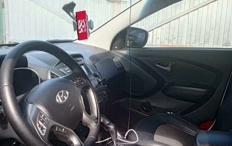 Hyundai ix35 I рестайлинг, 2013 год, 1 300 000 рублей, 3 фотография