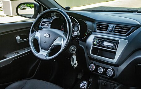 KIA Rio III рестайлинг, 2015 год, 950 000 рублей, 11 фотография